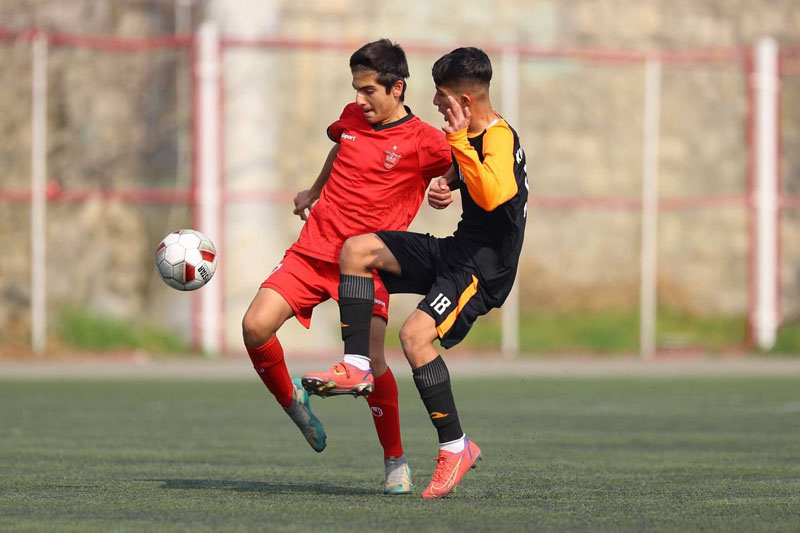 گزارش تصویری دیدار نونهالان پرسپولیس - نونهالان کیانمهر - 13 بهمن 1400